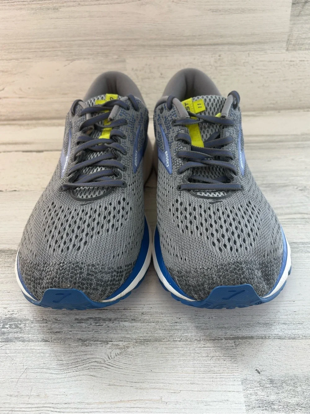 Broooks Men’s Size 13 Ghost 11 Running Shoes Lace Up Closure In Gray/Blue